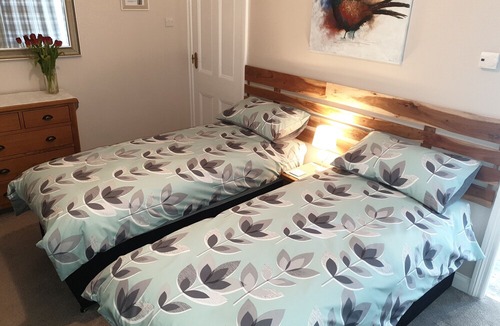 Penistone Bed & Breakfast | Lyndene