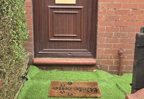 Failsworth Apartment | Machester Oldham Accomodation-Sleeps 6 -2BR