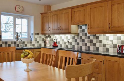 Capel Bangor House | Maes Rheidol