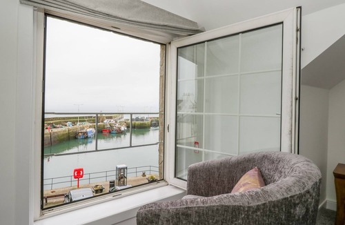 Pittenweem House | MAIMIE’S HARBOURVIEW, pet friendly in Pittenweem