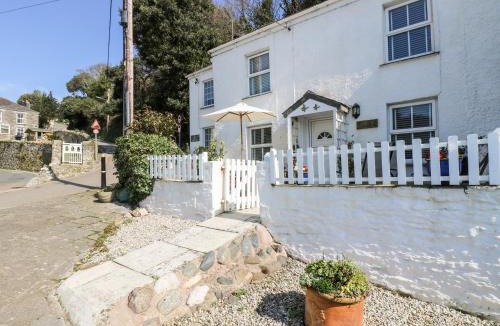 Pentewan House | Mallards