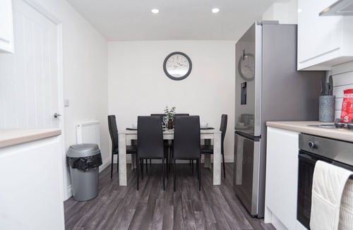 Coalbrookdale House | Maple - Telford - With Parking