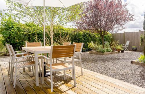 East Horrington House | Marigold