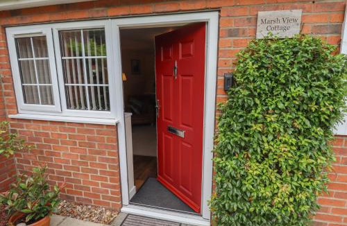 Skegness House | Marsh View Cottage