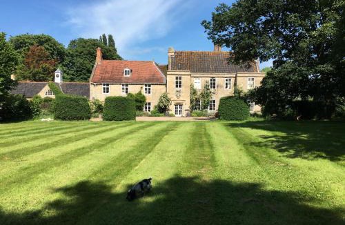 Marston Bed & Breakfast | Marston Hall