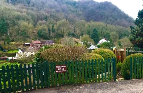 Ironbridge House | Martha's Cottage