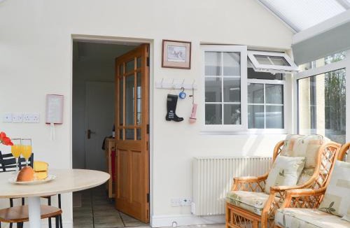 Kington House | Mavis Cottage