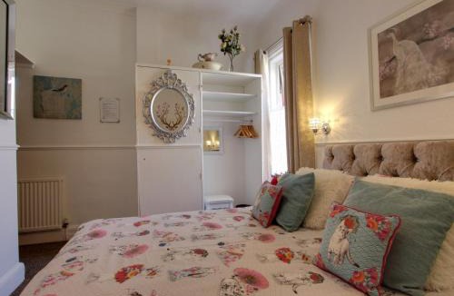 Blackpool Town Center Bed & Breakfast | Mayfair Hotel
