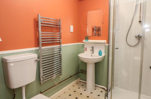 Buxton House | Meadow View