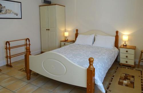 Leiston House | Meadow View