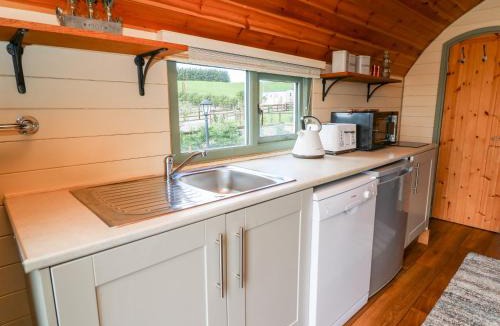 Rhayader House | Meadow View