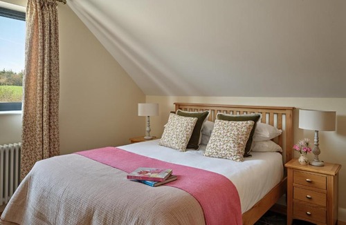 Pudleston House | Meadow View House at Pudleston Court