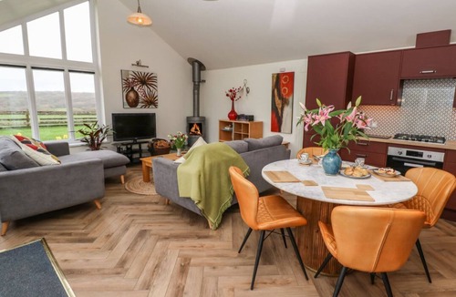 Lamorna House | Meadowside, Mousehole