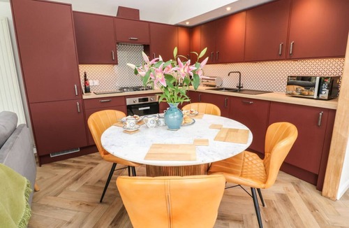 Lamorna House | Meadowside, Mousehole