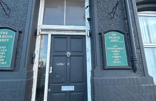 Liverpool Hotel | Melrose Abbey Guest House