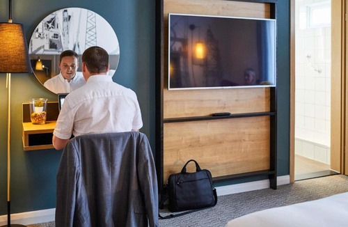 Llanedeyrn Hotel | Mercure Cardiff