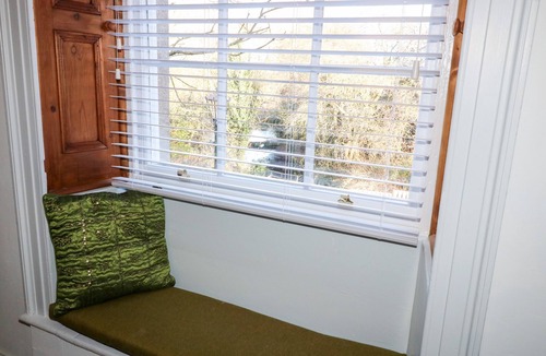 Mansfield Cottage | Mill View Duplex