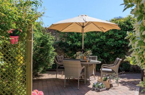 Winfrith Newburgh House | Milton Cottage