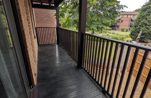 Nottingham Apartment | Modern 2-bed flat near QMC and city centre, with private garage