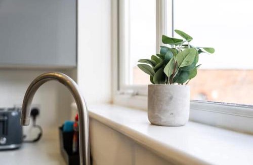 Liverpool Apartment | Modern 2 bedroom flat in Woolton Village