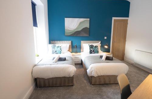 Padiham House | Modern 3B Home, ideal For Families and Contrators!