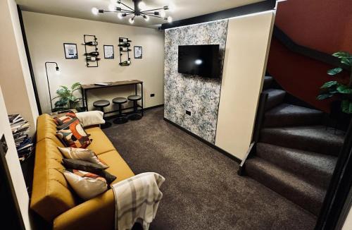 Peterhead House | Modern 3BR Smart Home