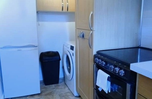 Bradford House | Modern accommodation perfect for couples, families, professionals, & solo guests