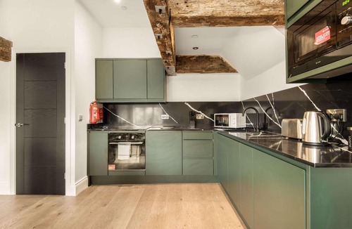 Sheffield City Centre Apartment | Modern & Bright 1 Bedroom Apartment in Sheffield