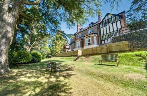 Malvern Apartment | Modern flat nestled in the Malvern Hills Worcestershire