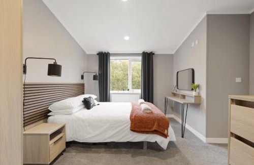 Mullacott Ski Chalet | Modern Lodge nr Ilfracombe & Beaches