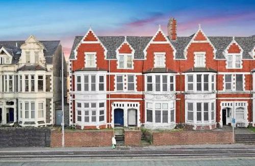 Adamsdown Apartment | Modern & Spacious 2-bed flat - Central Cardiff - Fast Wifi - Long & Short Stay