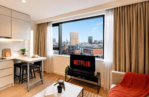 Manchester City Centre Apartment | Modern Studio by Stay With Us