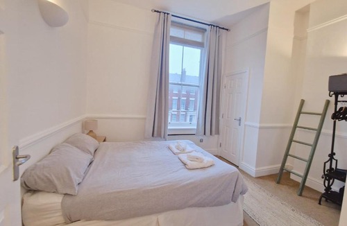 Georgian Quarter Apartment | Modern Victorian Charm in a Great Location