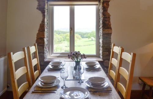 Brecon House | Mountain View-Uk11825