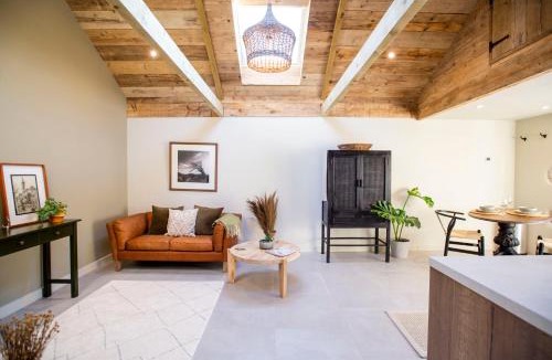 Saint Kew House | Mowhay Barn