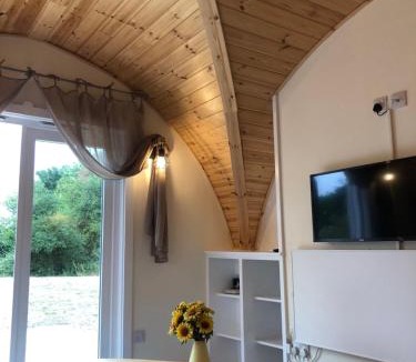 Stowmarket Other | Muntjac Cabin