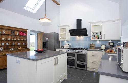 Rhoscolyn Cottage | Mwythus