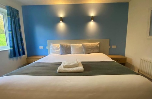 Milton Keynes Hotel | National Badminton Centre
