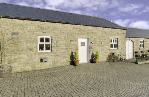 Lanehead House | Nellys Cottage - Three Bedroom House, Sleeps 6