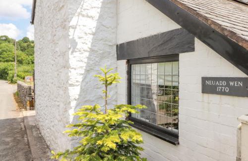 Corwen House | Neuadd Wen