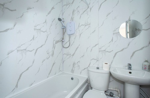 London Borough of Bromley Apartment | *New* Studio Chelsfield Zone 6