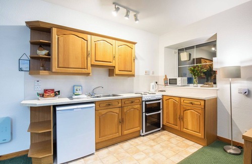 Glen Urquhart Apartment | Nice apartment for 4 people with WIFI, TV, patio and panoramic view
