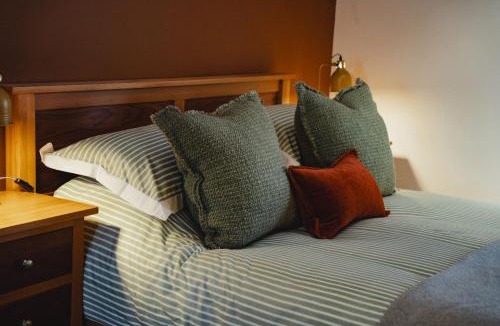 Bakewell House | No 1 - Bakewell