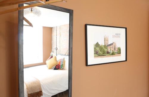 Spetchley Apartment | no 12 - Stunning Self Check-in Apartments in Worcester Centre