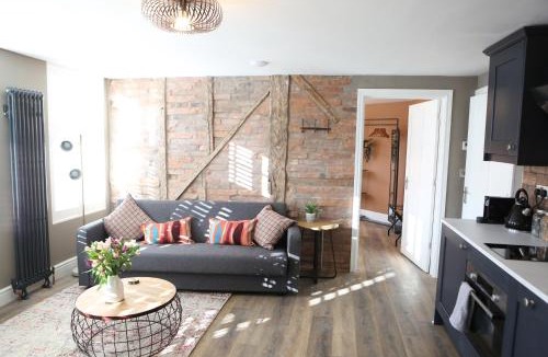 Spetchley Apartment | no 12 - Stunning Self Check-in Apartments in Worcester Centre