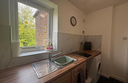Carlisle Apartment | No23 - Bright & spacious 2nd floor flat - PET friendly