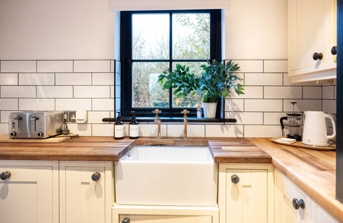 Chathill Cottage | Northern Hideaways Apple Store, Ellingham