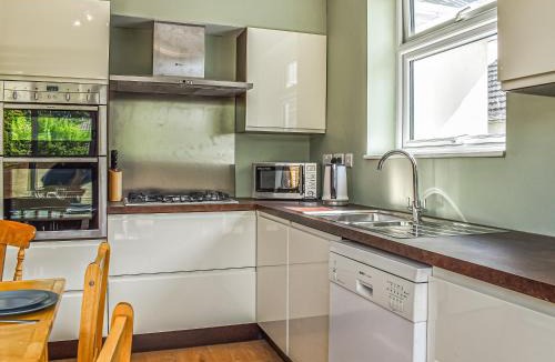 Poole House | Number 12