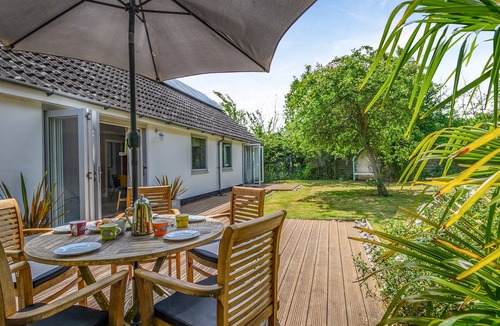 Westleton House | Number Eight - Three Bedroom House, Sleeps 5