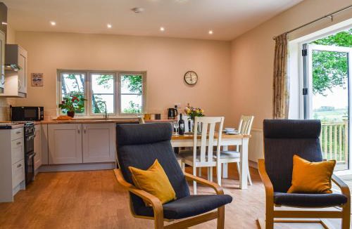 Buckland Brewer House | Nuthatch